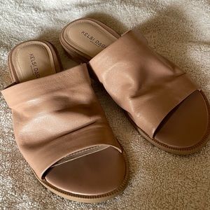 Cute Kelsi Dagger slip ons. Dusty rose /pinkish leather size 6